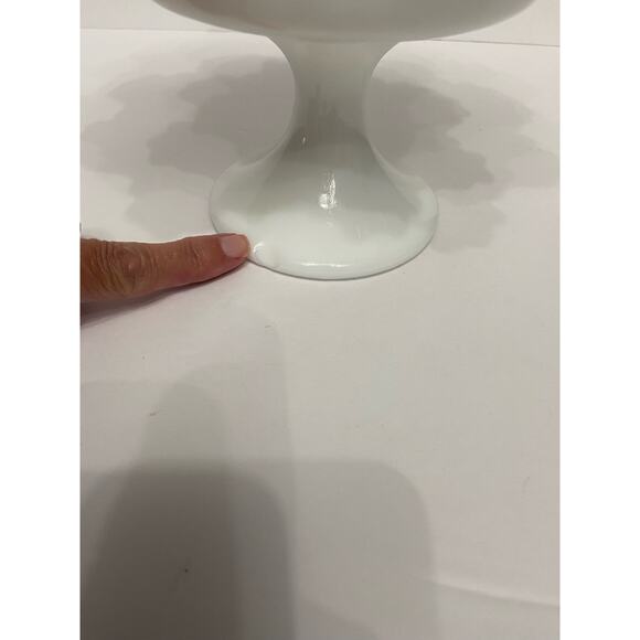 FENTON-Silver Crest white milk glass medium size compote ruffled crimped edge - Picture 14 of 15